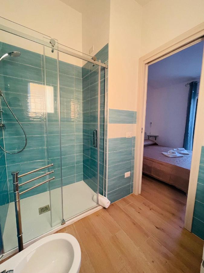 Chrisso Rooms Affittacamere San Teodoro  Buitenkant foto