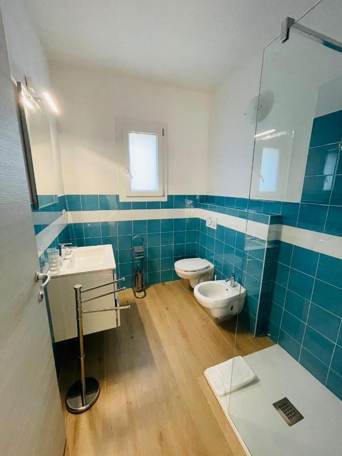 Chrisso Rooms Affittacamere San Teodoro  Buitenkant foto